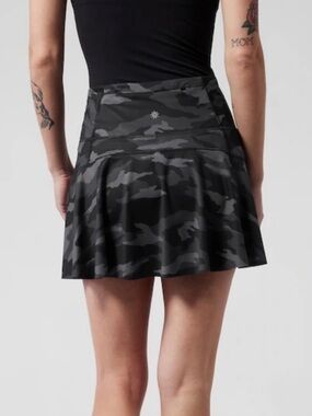 Athleta ace printed tennis skort 13.5 inch